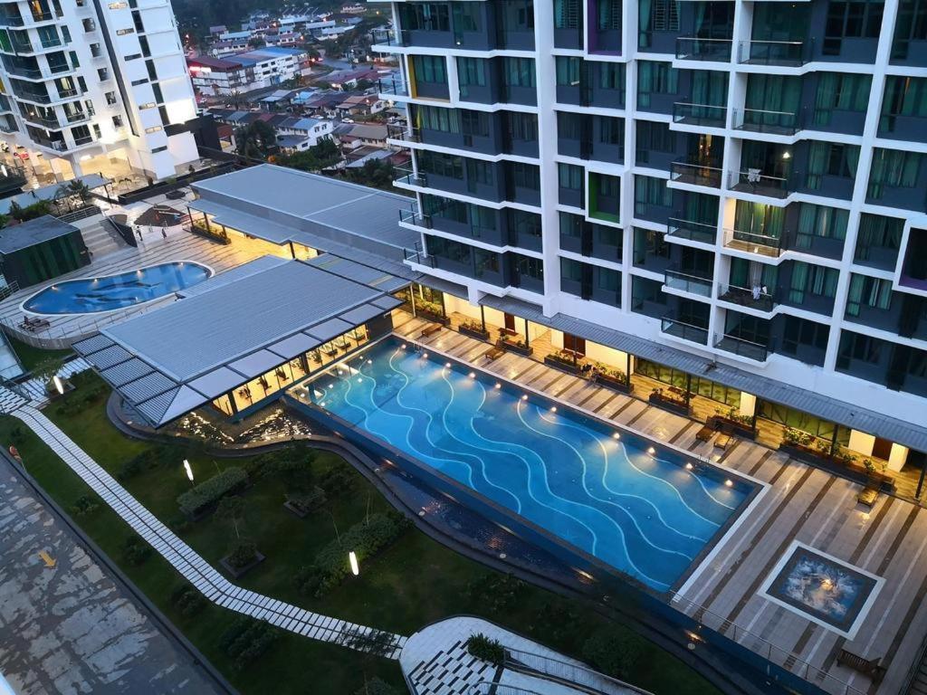 Jeff And Ricky Homestay 12 Vivacity Megamall Kuching Buitenkant foto